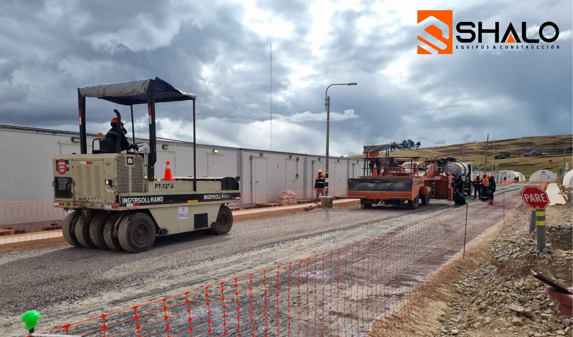 Alquiler de maquinaria pesada para proyectos de construcción y minería